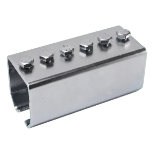 PSG spojka pro kolejnice posuvné brány 45×46 mm pozinkovaná se šrouby