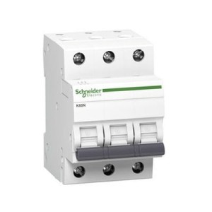 Schneider Electric Nadproudový jistič C 32A 3P 6kA Acti9